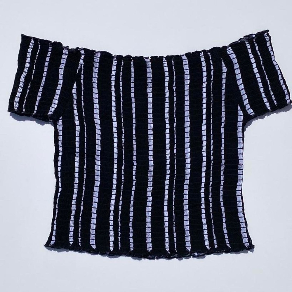 Kendall & Kylie Black and white stripe off shoulder stretchy textured top Medium